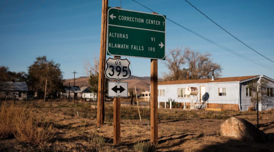‘Nothing Will Be the Same’: A Prison Town Weighs a Future Without a Prison