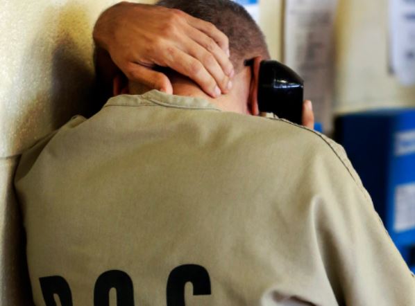Opinion: The cost of prison phone calls is staggering. Congress has a chance to change that.