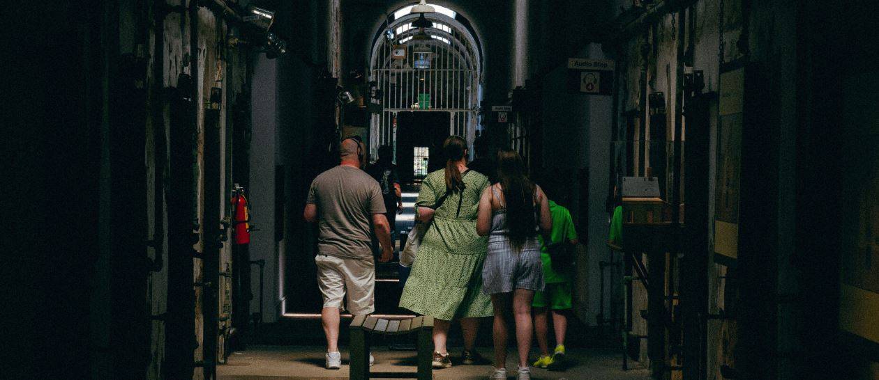 Rethinking Prison Tourism